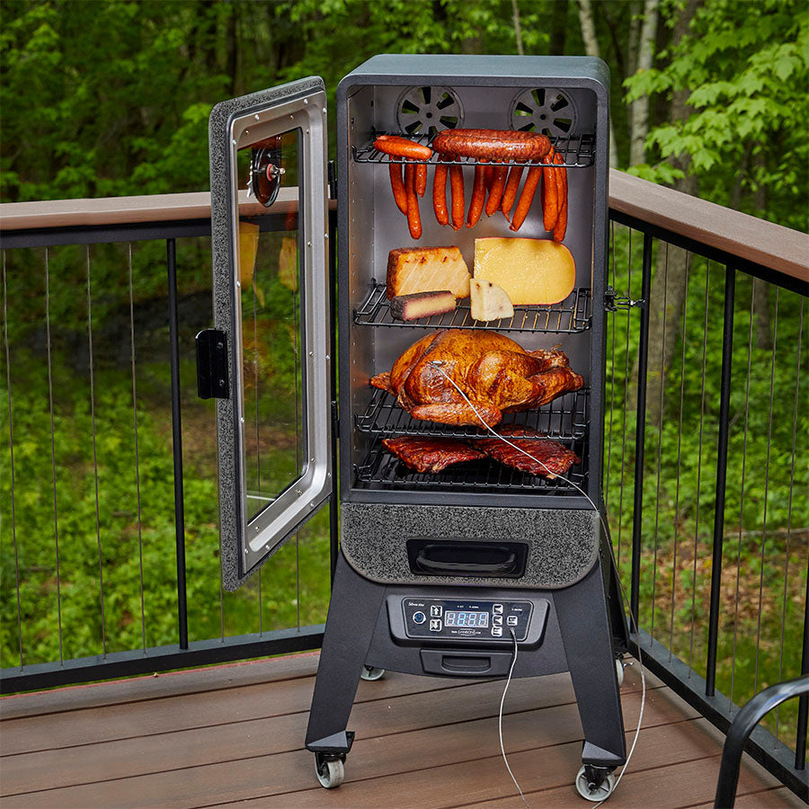 3-Series Digital Vertical Smoker, Silver Hammertone