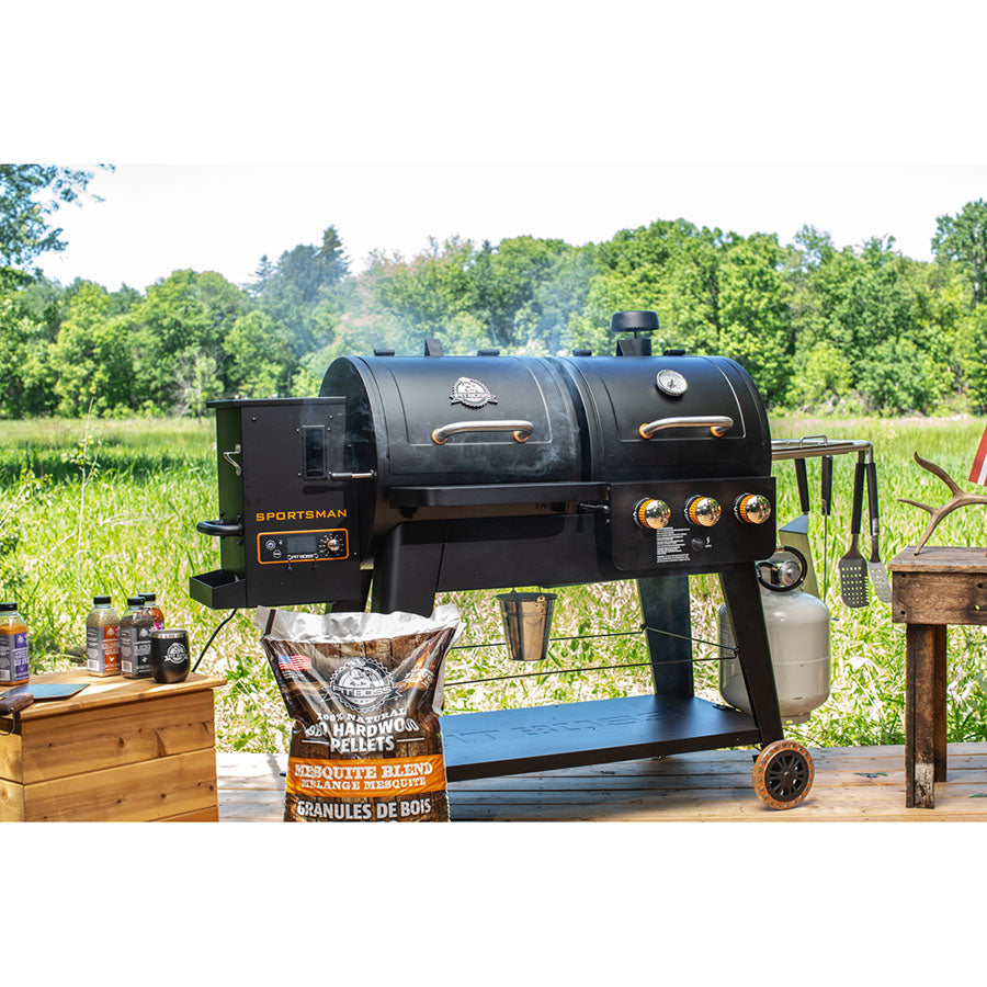Sportsman 1230 Pellet/Gas Combo Grill